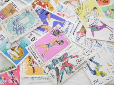 画像2: オリンピック切手100枚入りパケット 