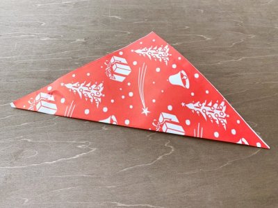 画像2: ドイツ　クリスマス柄の三角袋　赤　5枚セット
